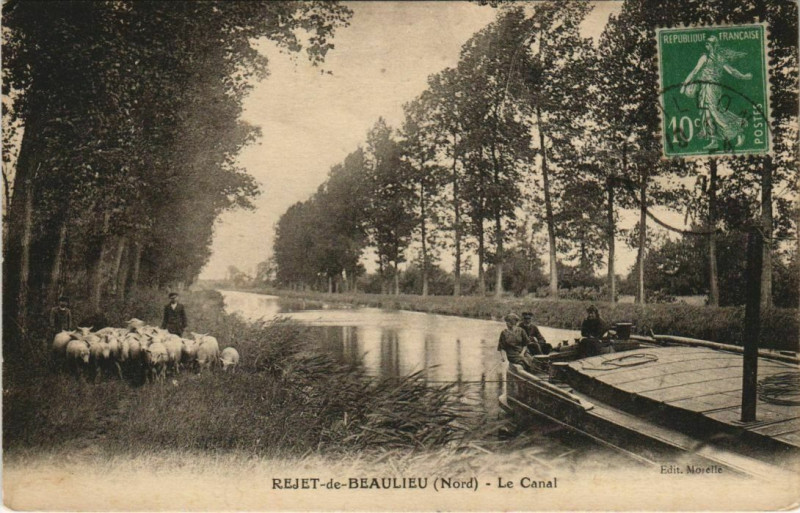 Carte postale ancienne Rejet de Beaulieu - Le Canal à Rejet-de-Beaulieu