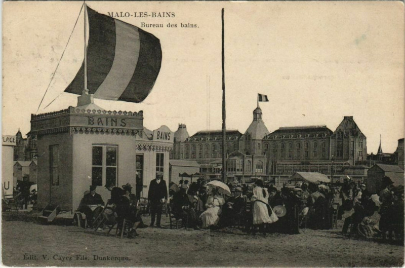 Carte postale ancienne Malo-les-Bains Bureau des bains