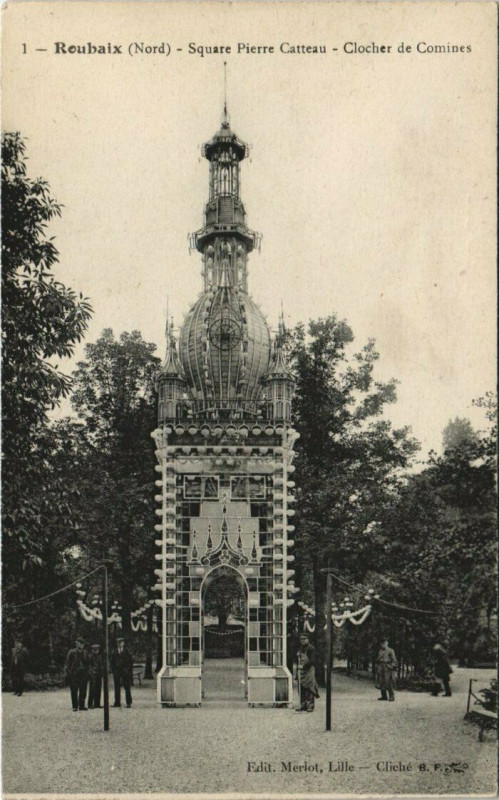 Carte postale ancienne Roubaix - Square Pierre Catteau Clocherbde Comines à Roubaix