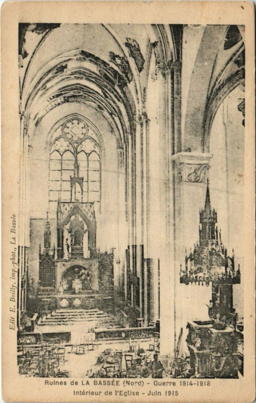 Carte postale ancienne Les Ruines de La Bassee - Guerre 1914-18 à Erre