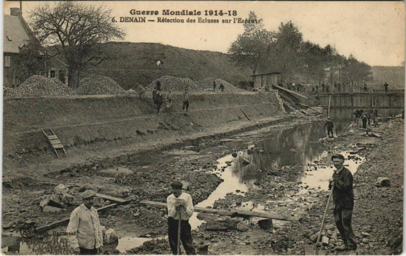 Carte postale ancienne Denain - relection des Ecluses sur l'Escaut à Denain