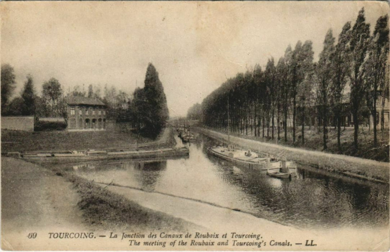 Carte postale ancienne La Jonction des canaux de Roubaix et Tourcoing à Tourcoing