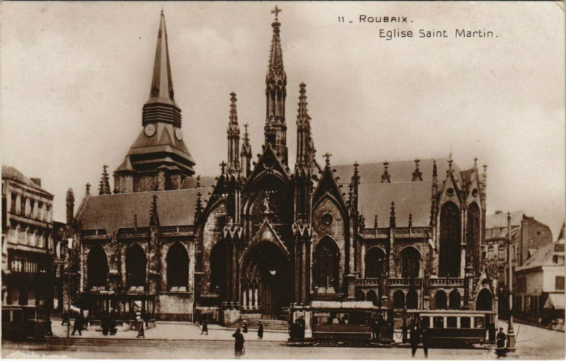 Carte postale ancienne Roubaix - Eglise Saint-Martin à Roubaix