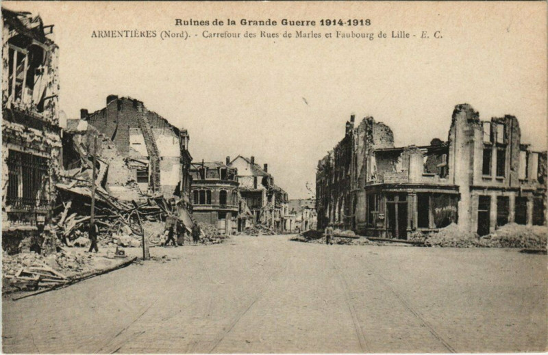 Carte postale ancienne Ruines de la Grande Guerre 1914-1918 à Erre