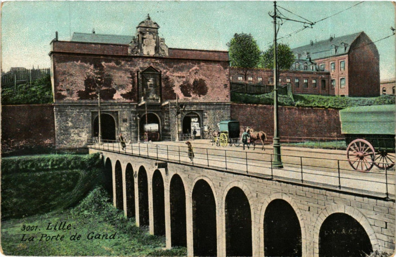 Carte postale ancienne Nord Lille Porte de Gand à Lille