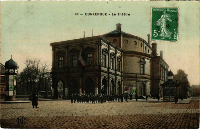 Carte postale ancienne Nord Dunkerque Le Théatre à Dunkerque