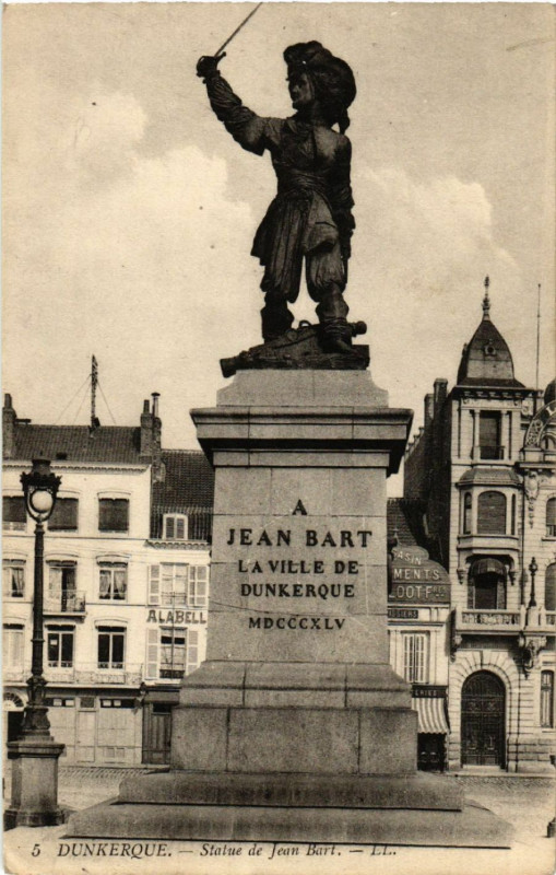 Carte postale ancienne Dunkerque - Statue de Jean Bart à Dunkerque
