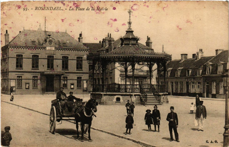 Carte postale ancienne Rosendael - La Place de la Mairie