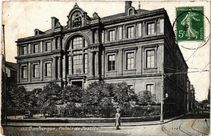 Carte postale ancienne Dunkerque - Palais de Justice à Dunkerque