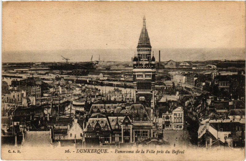 Carte postale ancienne Dunkerque - Panorama de la Ville pris du Beffroi à Dunkerque