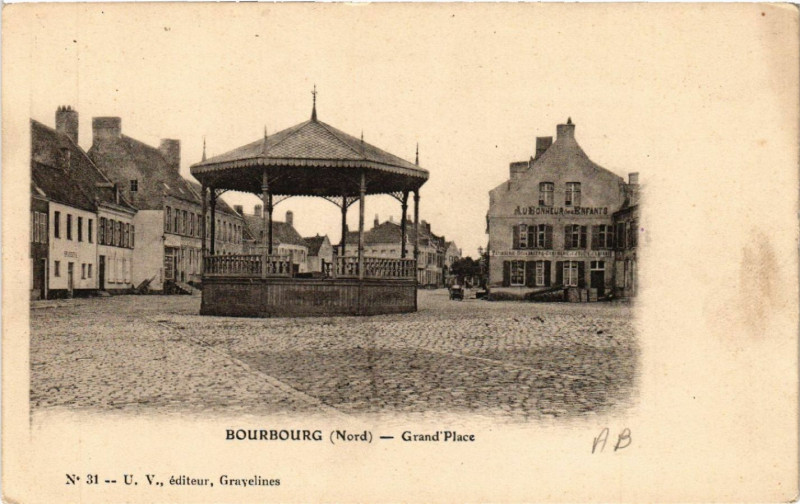 Carte postale ancienne Bourbourg - Grand'Place à Bourbourg