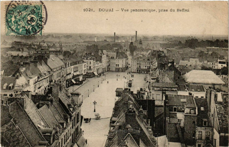 Carte postale ancienne Douai - Vue panoramique prise du Beffroi à Douai