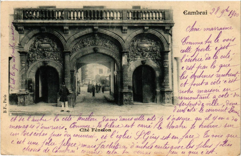 Carte postale ancienne Cambrai - Cite Fenelon à Cambrai