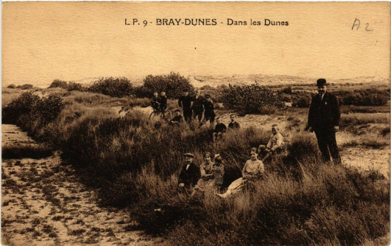 Carte postale ancienne Bray-Dunes - Dans les Dunes à Bray-Dunes