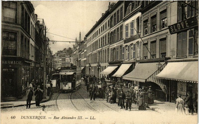 Carte postale ancienne Dunkerque - Rue Alexandre Iii à Dunkerque