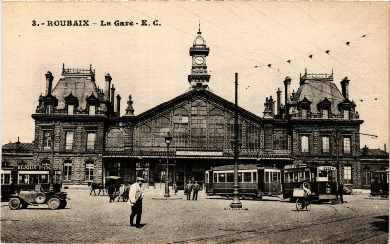 Carte postale ancienne Roubaix - La Gare à Roubaix