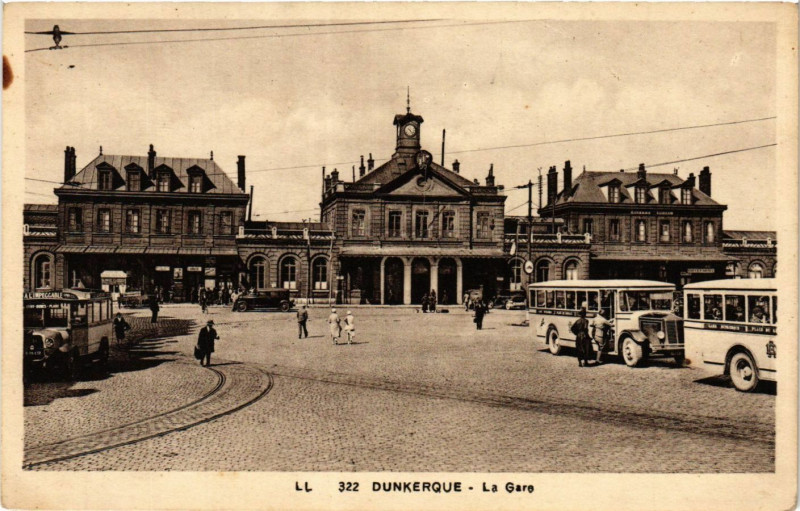 Carte postale ancienne Dunkerque - La Gare à Dunkerque