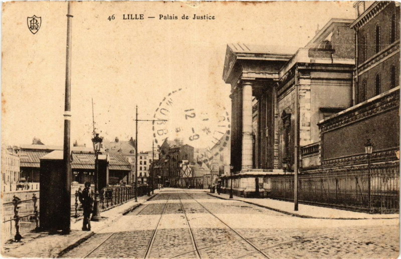 Carte postale ancienne Lille-Palais de Justice à Lille