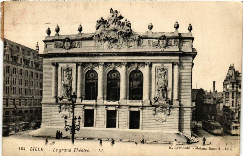 Carte postale ancienne Lille-Le Grand Theatre à Lille
