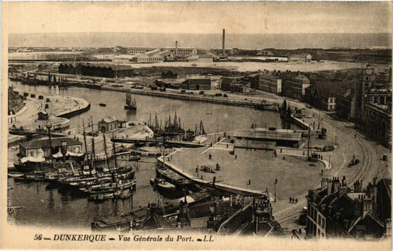 Carte postale ancienne Dunkerque-Vue générale du Port à Dunkerque
