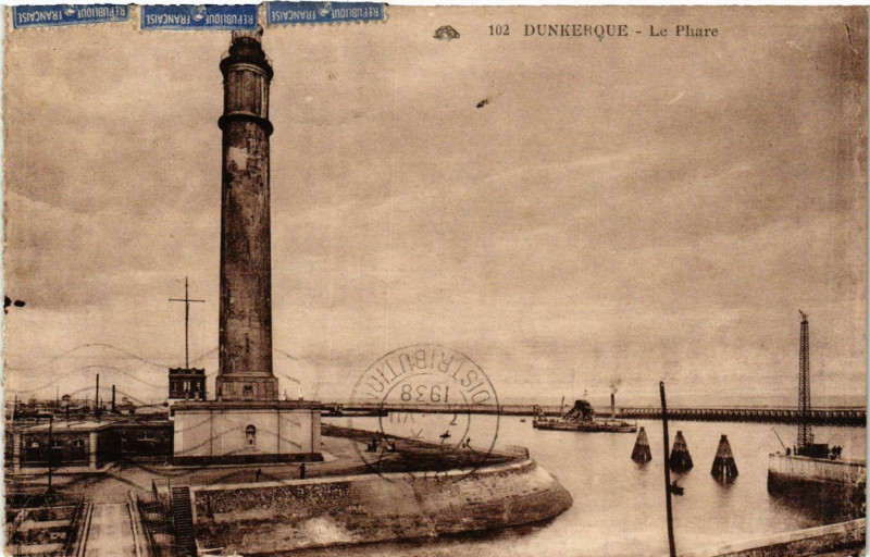Carte postale ancienne Dunkerque-Le Phare à Dunkerque