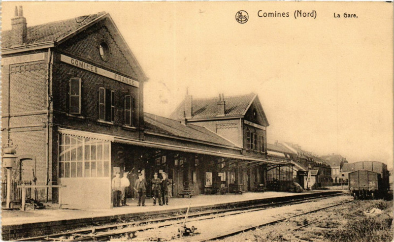 Carte postale ancienne Comines Nord-La Gare à Comines