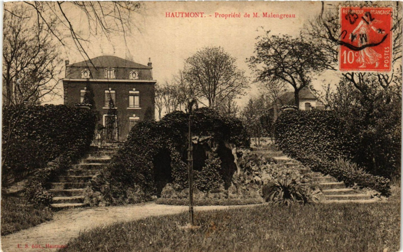 Carte postale ancienne Hautmont - Propriete de M. Malengreau à Hautmont