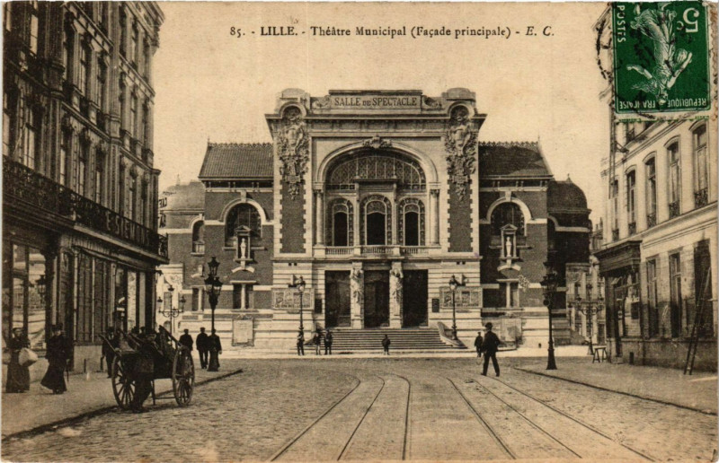 Carte postale ancienne Lille-Theatre Municipal facade principale à Lille