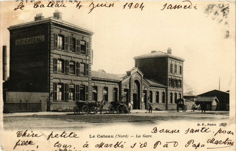 Carte postale ancienne Le Chateau-Nord La Gare