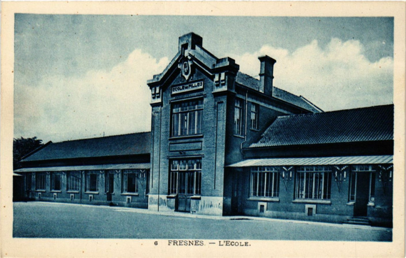 Carte postale ancienne Fresnes-L'Ecole à Esnes