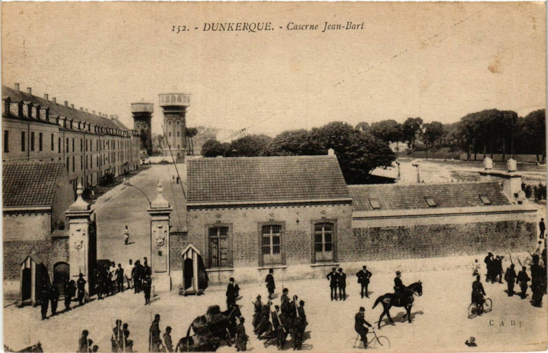Carte postale ancienne Dunkerque-Caserne Jean-Bart à Dunkerque