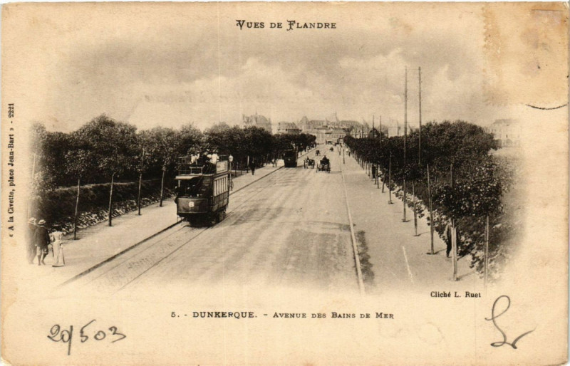 Carte postale ancienne Dunkerque-Avenue des Bains de Mer à Dunkerque