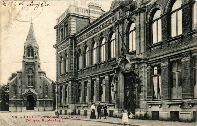 Carte postale ancienne Lille - Faculte des Sciences à Lille
