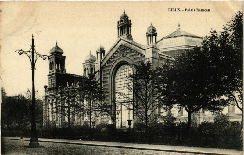 Carte postale ancienne Lille - Palais Rameau à Lille