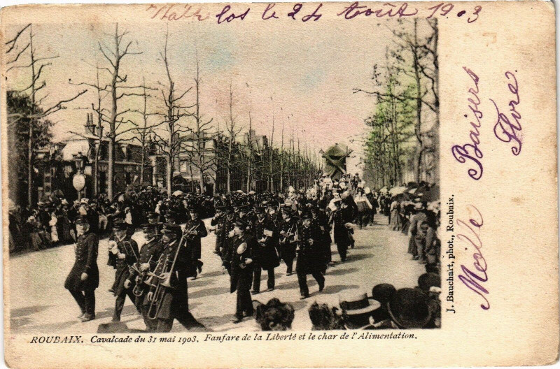 Carte postale ancienne Roubaix - Cavalcade du 31 mai 1903 à Roubaix
