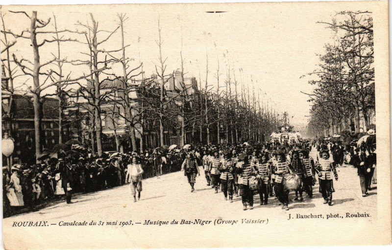 Carte postale ancienne Roubaix - Cavalade du 31 mai 1903 à Roubaix