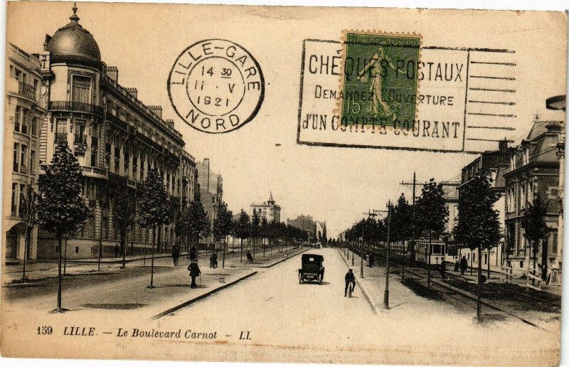 Carte postale ancienne Lille-Le Boulevard Carnot à Lille