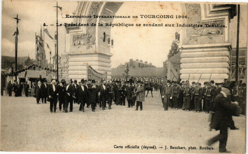 Carte postale ancienne Tourcoing-Le President de la Republique se rendant aux Industries à Tourcoing