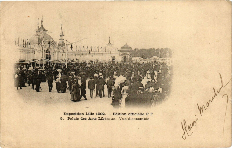 Carte postale ancienne Lille-Palais des Arts Liberaux-Vue d'ensemble à Lille