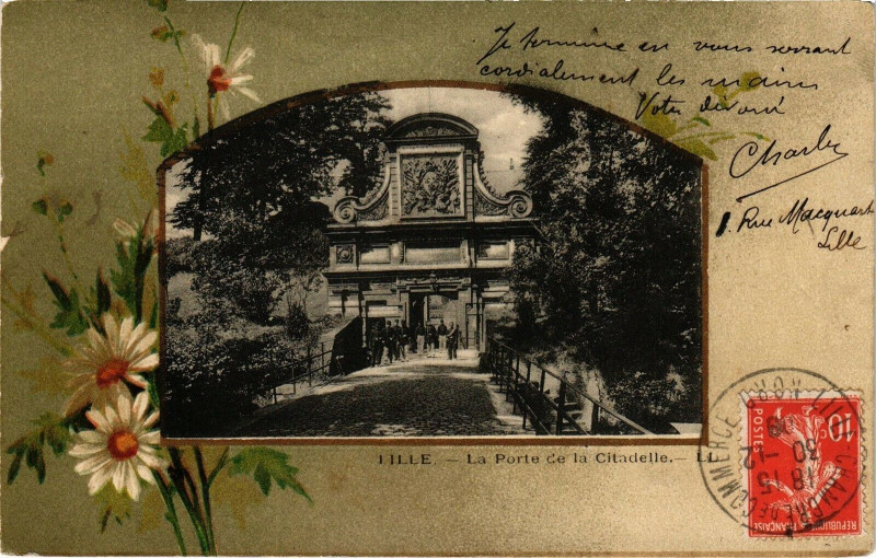 Carte postale ancienne Lille-La Porte de la Citadelle à Lille