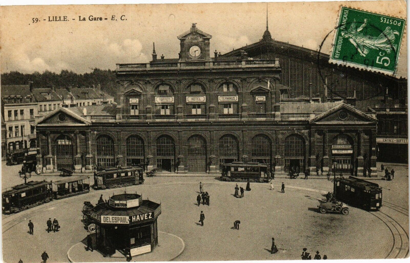 Carte postale ancienne Lille-La Gare à Lille