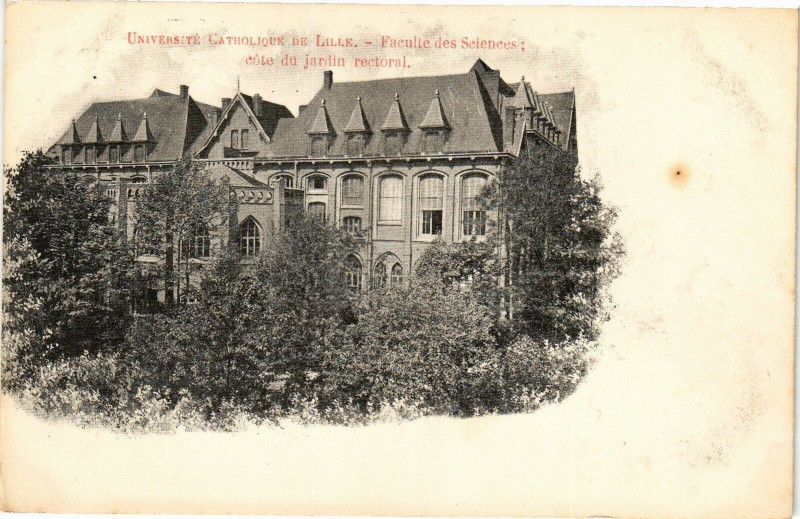 Carte postale ancienne Universite catholique de Lille - Faculte des sciences à Lille