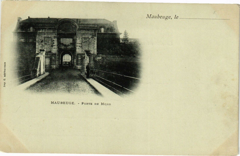 Carte postale ancienne Maubeuge. - Porte de mons à Maubeuge
