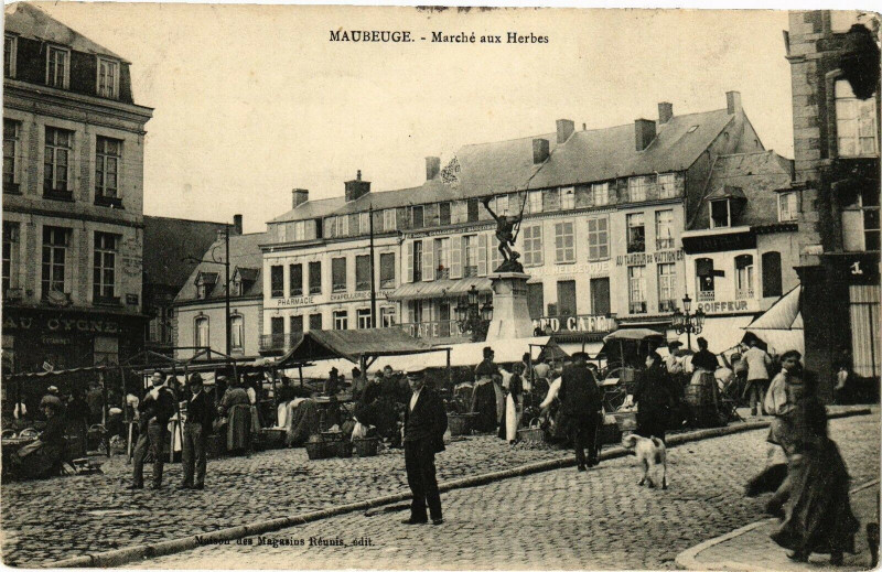 Carte postale ancienne Maubeuge - Marche aux herbes à Maubeuge