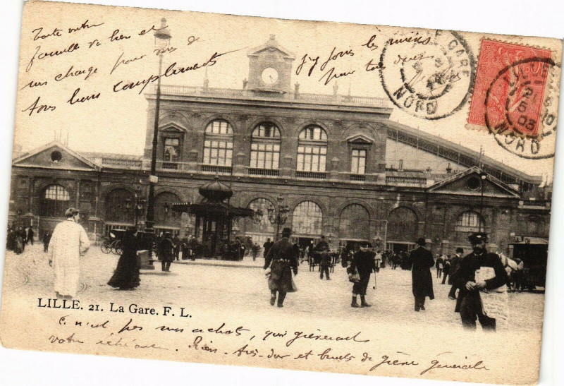 Carte postale ancienne Lille - La Gare à Lille