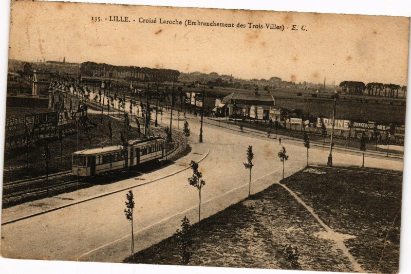 Carte postale ancienne Lille - Croise Laroche (emBRANCHEment des trois-villes) à Lille