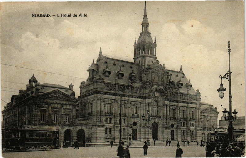 Carte postale ancienne Roubaix - L'hotel de ville à Roubaix