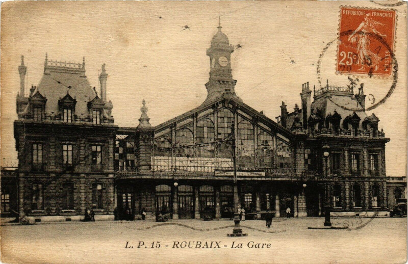 Carte postale ancienne Roubaix - la gare à Roubaix
