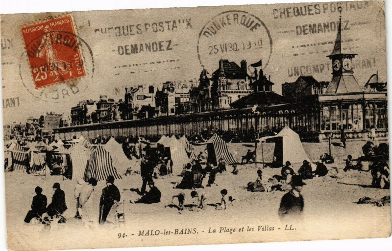 Carte postale ancienne Malo-les-Bains - La Plage et les villas