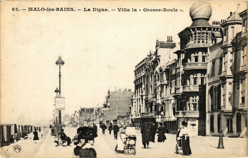 Carte postale ancienne Malo-les-Bains - La digue - Villa la << grosse boule>>